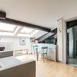 דירה La Mansardina Di Giuly By Quokka 360 - Bright Attic In The Centre Of *
