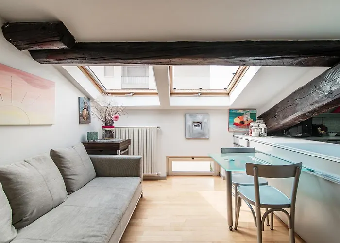 La Mansardina Di Giuly By Quokka 360 - Bright Attic In The Centre Of Apartmán Como