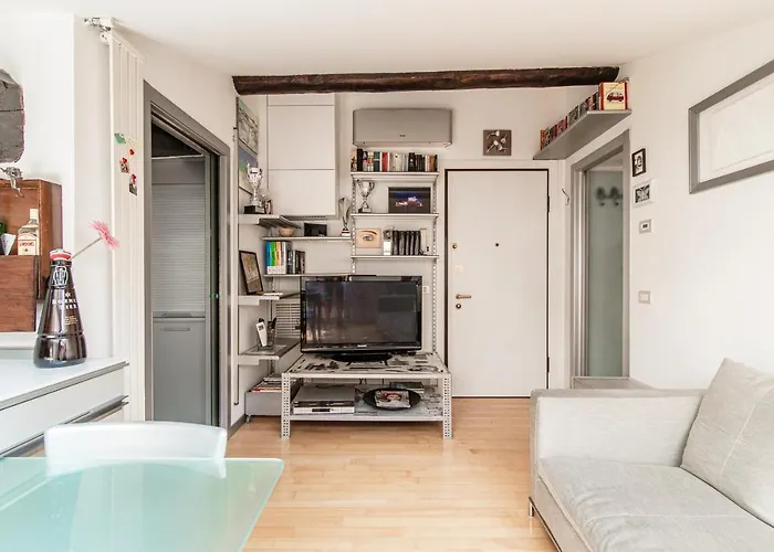 Apartmán La Mansardina Di Giuly By Quokka 360 - Bright Attic In The Centre Of